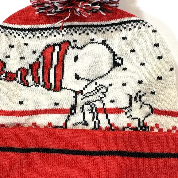 Snoopy Peanuts Pom Beanie Hat Woodstock One Size Stretch New Red White Sledding - Picture 4 of 9